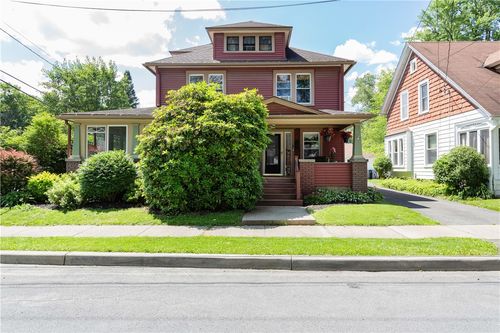 11 W End Ave, Oneonta, NY, 13820-1139 | Card Image
