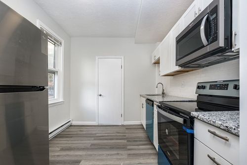 1-38-40 Union Park, Boston, MA, 02118-3880 | Card Image