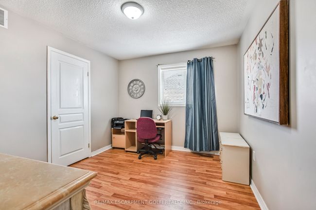 24 Diamond Crt, House other with 5 bedrooms, 3 bathrooms and 4 parking in Hamilton ON | Image 22