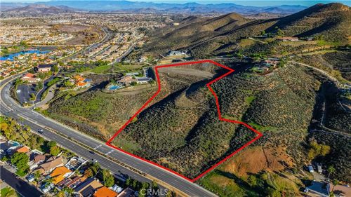 30665 Sorrel Ln, Canyon Lake, CA, 92587-8960 | Card Image