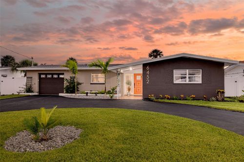 6452 1st Palm Pt, ST PETE BEACH, FL, 33706-2112 | Card Image