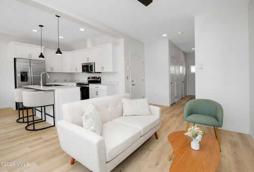 60 Comanche Way, Gypsum, CO, 81637 | Card Image