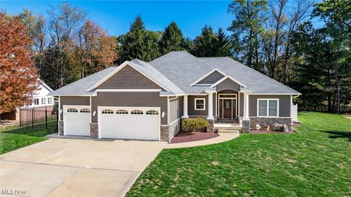 2760 E Military Rd, Zanesville, OH, 43701-1651 | Card Image