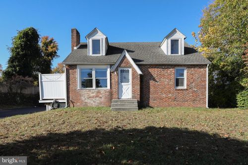 38 Lincoln Ave, CLEMENTON, NJ, 08021-3921 | Card Image