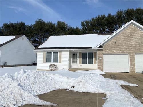 313 Abby Lane, Hartville, OH, 44632 | Card Image