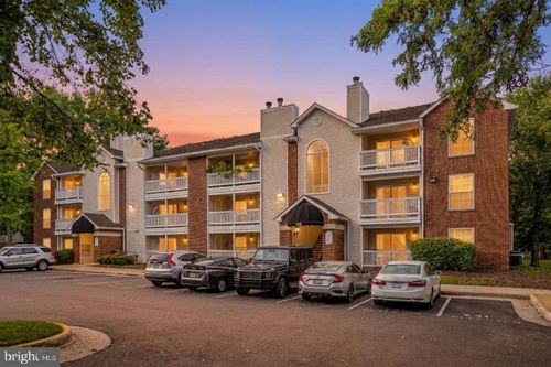 202a-1538 Lincoln Way, MCLEAN, VA, 22102-5895 | Card Image
