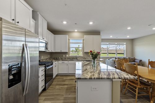 16386 Jaffna Pl, Lakeville, MN, 55044-5368 | Card Image