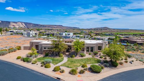 4976 N Mesquite Dr, St George, UT, 84770 | Card Image