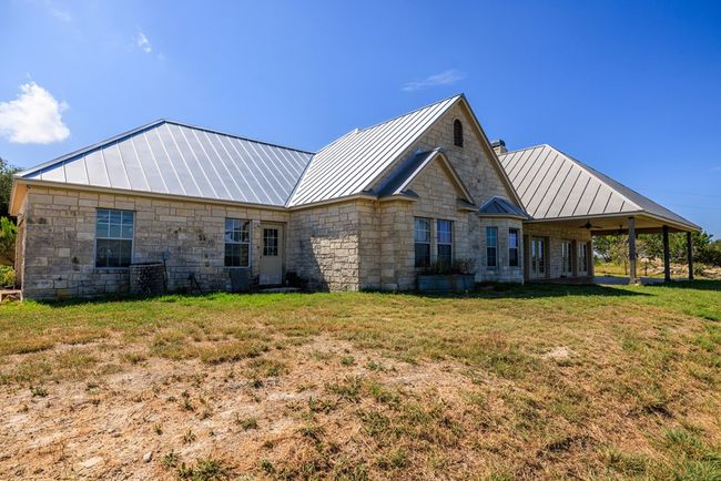 2250 Otte Rd, Home with 2 bedrooms, 2 bathrooms and 2 parking in Stonewall TX | Image 15