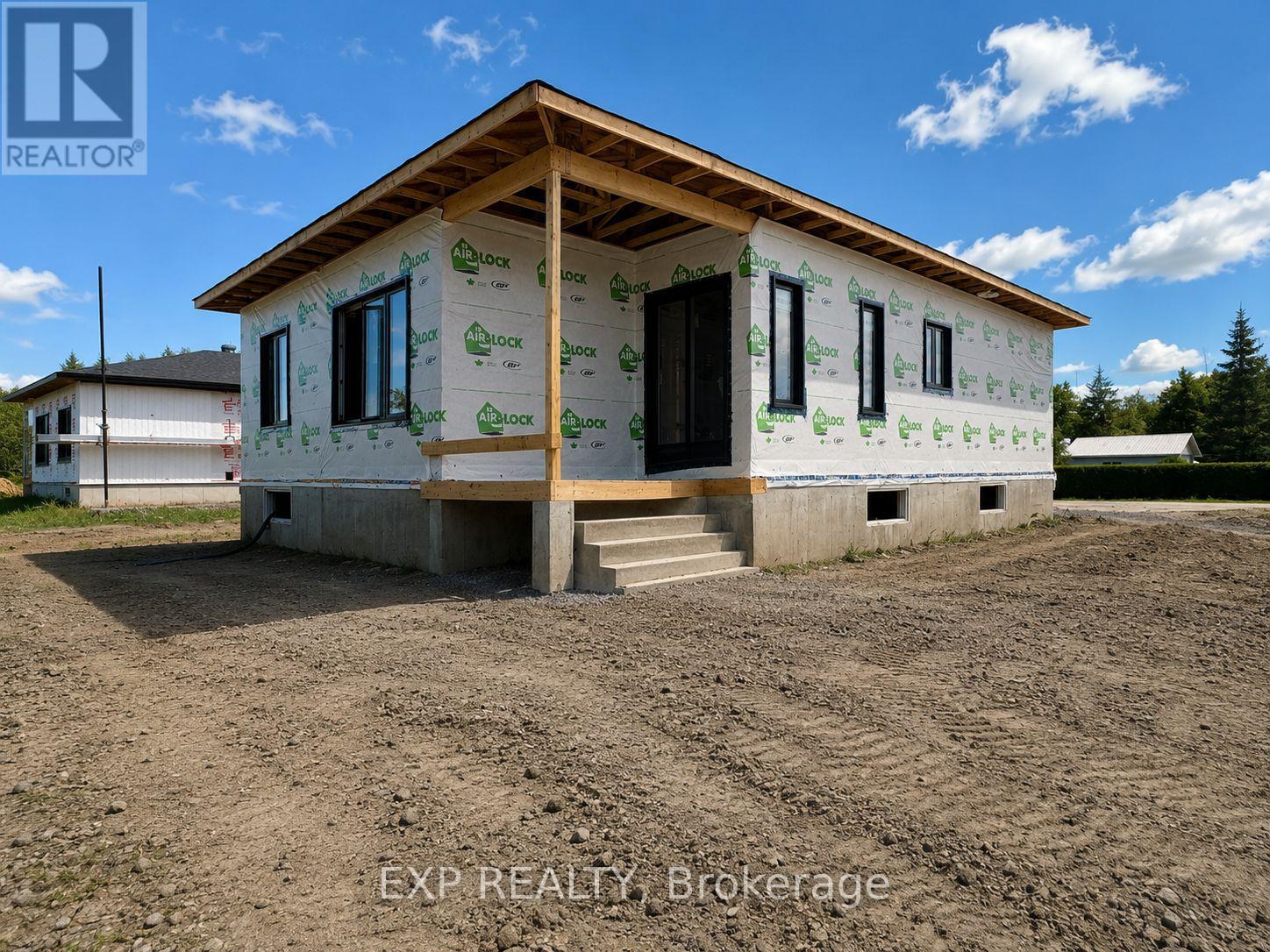 Residential in Clarence-Rockland 4