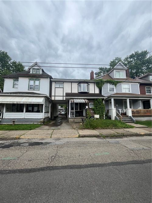 522 E 3rd Ave, Tarentum, PA, 15084-1910 | Card Image