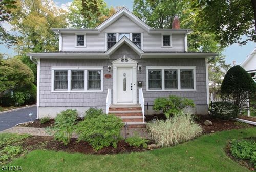 314 Knickerbocker Rd, Tenafly, NJ, 07670-2442 | Card Image