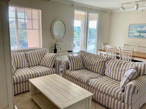 apt-303-6556 Emerald Dunes Dr, West Palm Beach, FL, 33411-2752 | Card Image