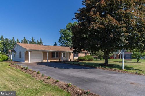 9614 Cafoxa Dr, WILLIAMSPORT, MD, 21795-4004 | Card Image