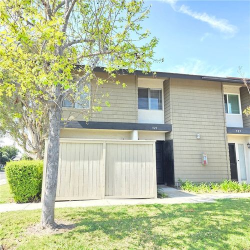 521 W Dunton Ave, Orange, CA, 92865-2146 | Card Image