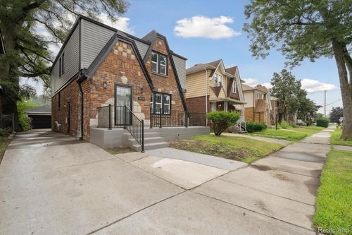 16532 Birwood St, Detroit, MI, 48221-2804 | Card Image