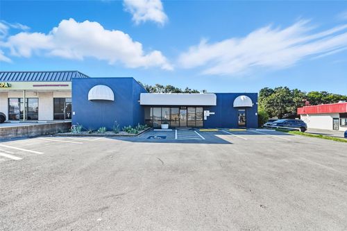 508 Bedford Rd, Bedford, TX, 76022-6505 | Card Image