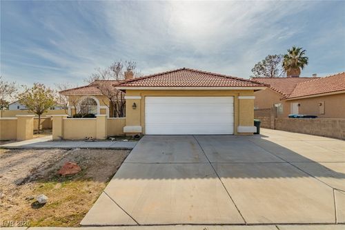 5877 Cherry Falls Ct, Las Vegas, NV, 89130-1937 | Card Image