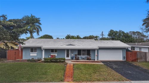 7221 Nw 10th Ct, Plantation, FL, 33313-6040 | Card Image