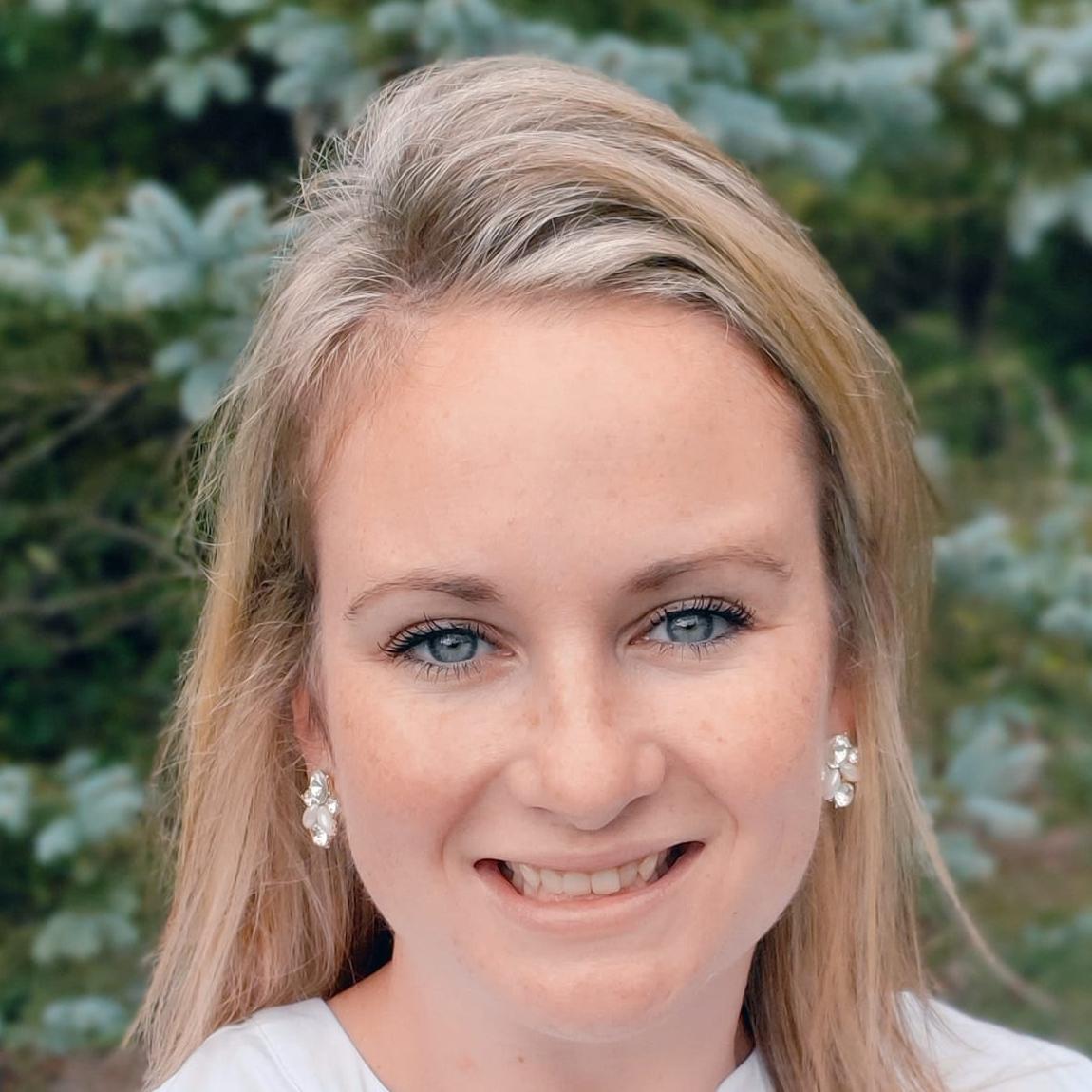 Elizabeth Hoover
