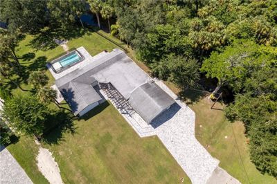 9460 Colony Drive, House other with 2 bedrooms, 2 bathrooms and null parking in North Fort Myers FL | Image 3