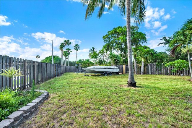 9381 Nw 41 St Pl, House other with 4 bedrooms, 3 bathrooms and null parking in Sunrise FL | Image 29