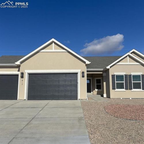 817 Keystone Loop, Canon City, CO, 81212-9276 | Card Image