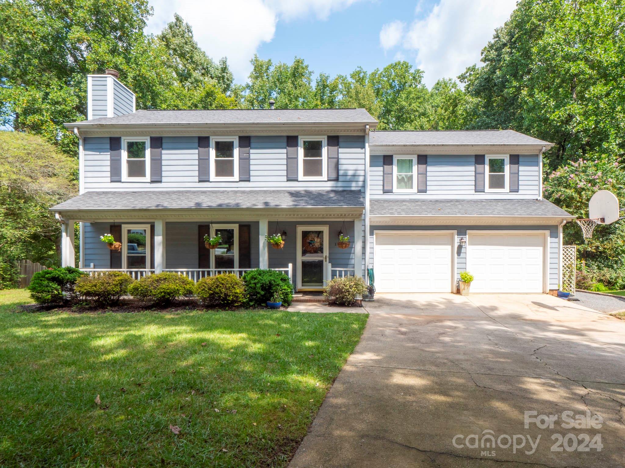 Mara Ct, Matthews, NC 28105