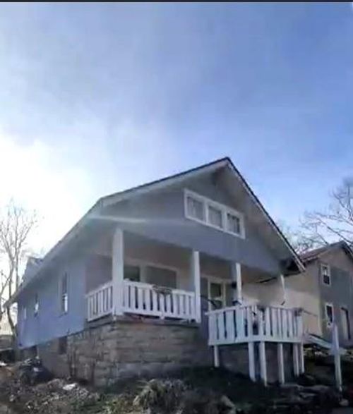 3505 E 34th St, Kansas City, MO, 64128-2040 | Card Image