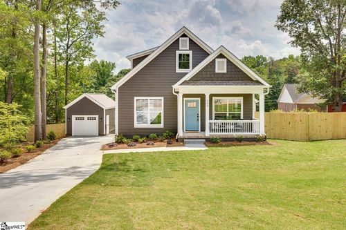 202 Kennedy Dr, Greenville, SC, 29605-3237 | Card Image