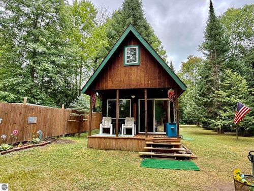 8658 Whispering Trl, Evart, MI, 49631 | Card Image