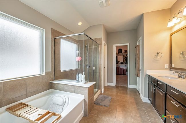822 Old World Dr, House other with 3 bedrooms, 3 bathrooms and null parking in Harker Heights TX | Image 29