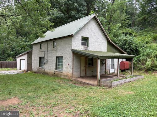 17 Water St, YORK, PA, 17403-9606 | Card Image