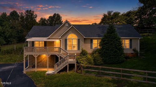 113 Nave Hollow Loop, Elizabethton, TN, 37643-8622 | Card Image
