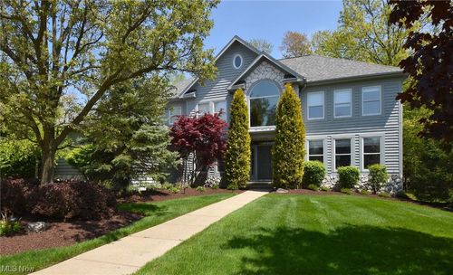 275 Orange Tree Drive, Orange, OH, 44022 | Card Image