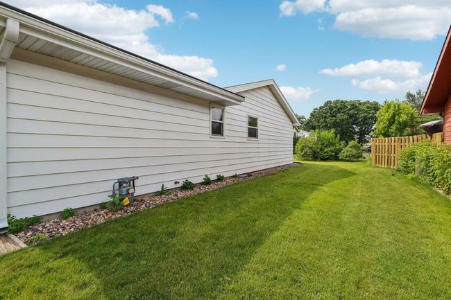 1200 Wexford Dr, House other with 3 bedrooms, 2 bathrooms and null parking in Waunakee WI | Image 40