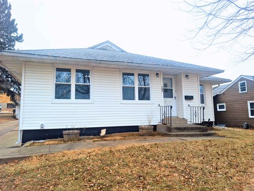 705 Ellen St, Ida Grove, IA, 51445-1626 | Card Image