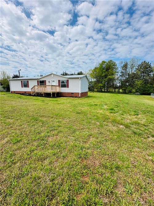 134 Arabian Way, Anderson, SC, 29626 | Card Image