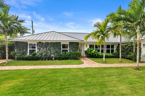 7521 Edgewater Cir, Lake Clarke Shores, FL, 33406-8715 | Card Image