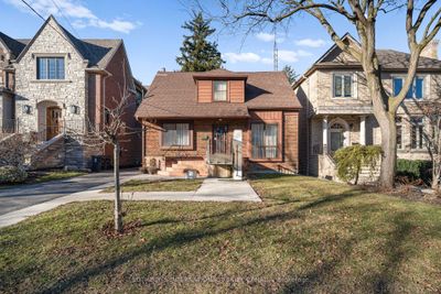 436 Fairlawn Ave, House other with 3 bedrooms, 2 bathrooms and 4 parking in North York ON | Image 1