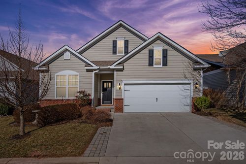 16 Regent Heights Rd, Leicester, NC, 28748-7612 | Card Image