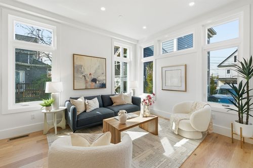 cottage-35 Richardson St, Somerville, MA, 02145-2574 | Card Image