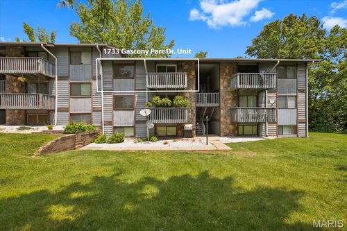 1733-1733 Gascony Parc Dr, Lake St Louis, MO, 63367-1134 | Card Image