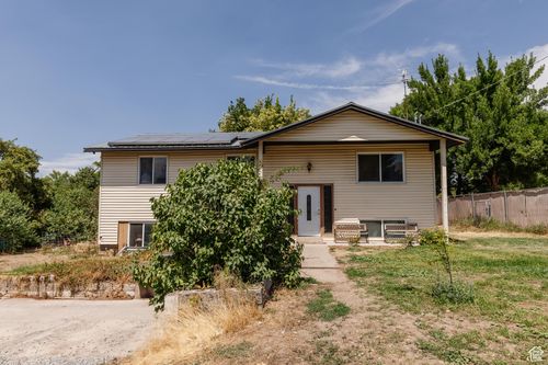 15 E 200 N, Millville, UT, 84326-7800 | Card Image