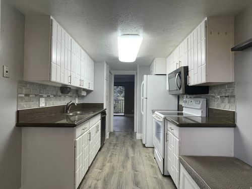 4783 S Pintail Ct, Millcreek, UT, 84117-4930 | Card Image