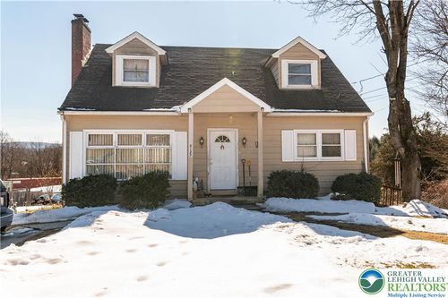 2127 W Main St, Stroudsburg, PA, 18360-7212 | Card Image