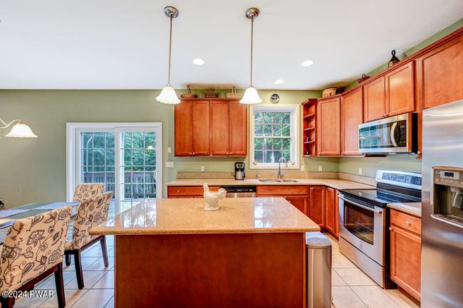 Kitchen | Image 16