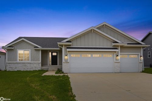 2640 Abbott Dr, Waukee, IA, 50263-7120 | Card Image