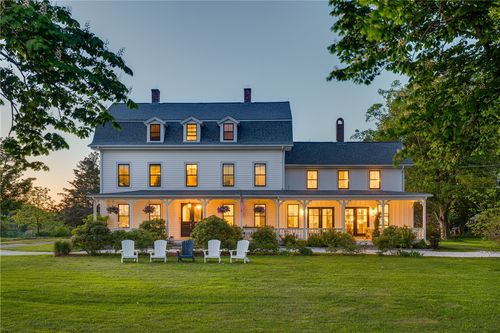 919 Matunuck School House Rd, South Kingstown, RI, 02879-5104 | Card Image
