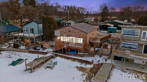 441 S Rock Lake Dr, Vestaburg, MI, 48891-9447 | Card Image